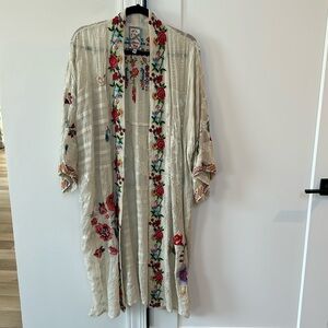 EUC Johnny Was Tunic (sz M)